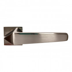 Ручка на розетке для межкомнатных дверей GCM AZQ 193 – SN